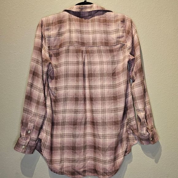 American Eagle Amazingly Soft Boyfriend Fit Pink Flannel Size Small - Picture 4 of 4